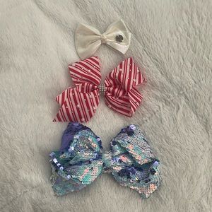 Set of 4 hair bows, 3 are Jojo Siwa